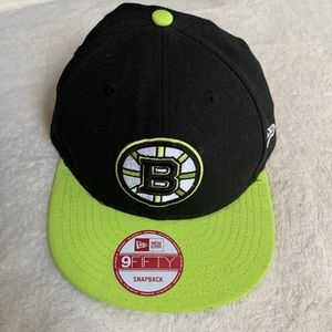 Boston Bruins SnapBack Cap